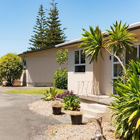 Waitangi Beach Units Exterior foto
